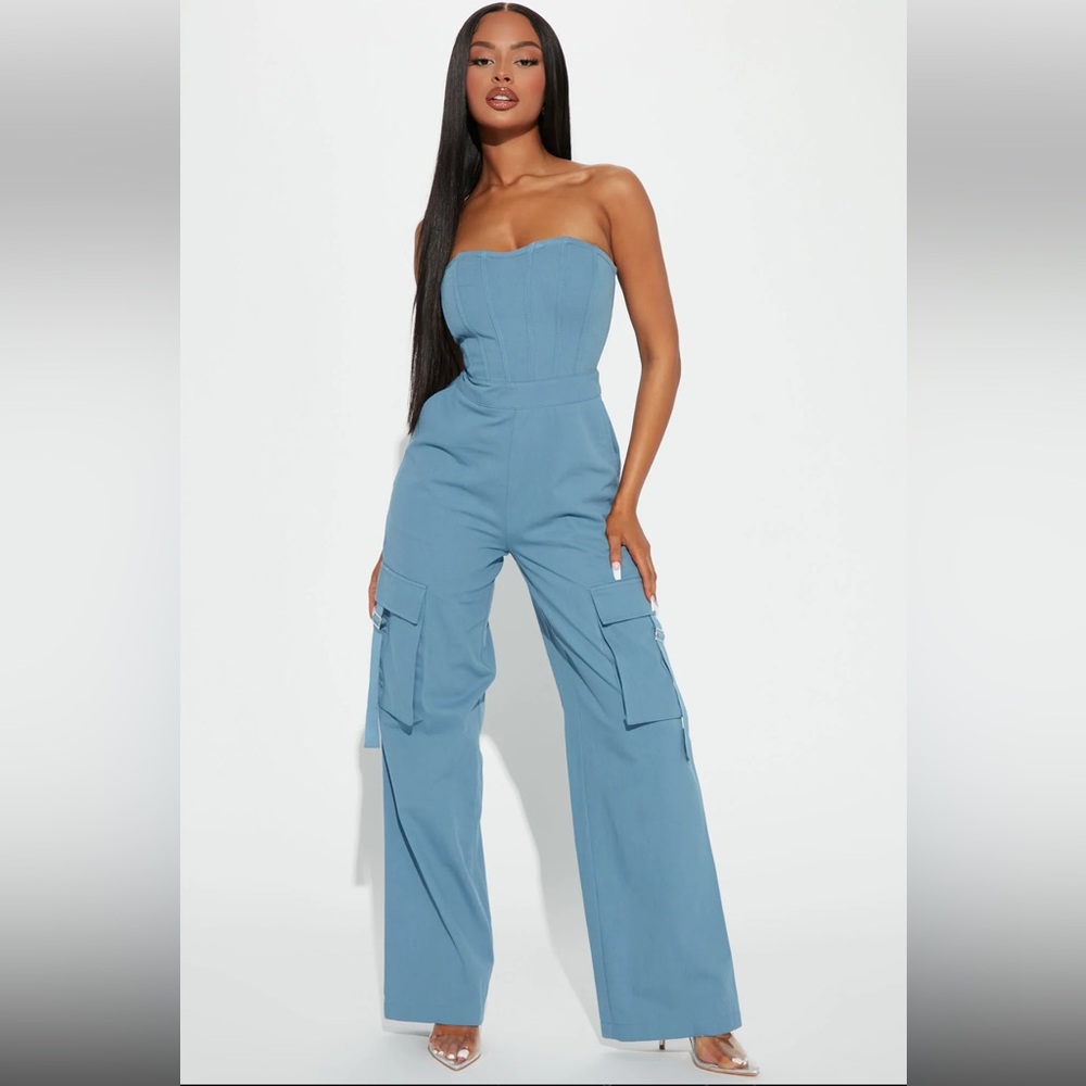 FashionNova Cargo Jumpsuit. NEW